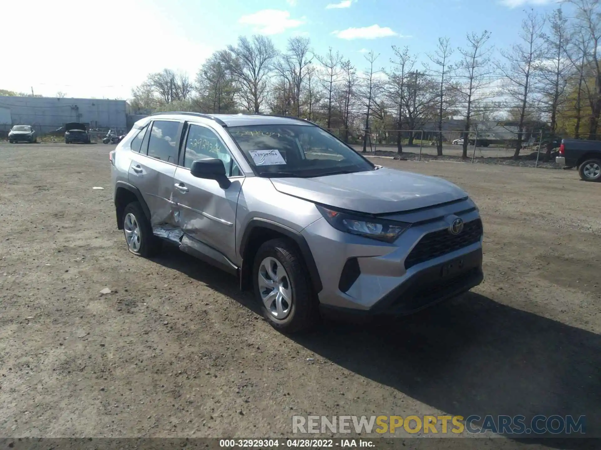 1 Photograph of a damaged car 2T3F1RFV0MC235063 TOYOTA RAV4 2021