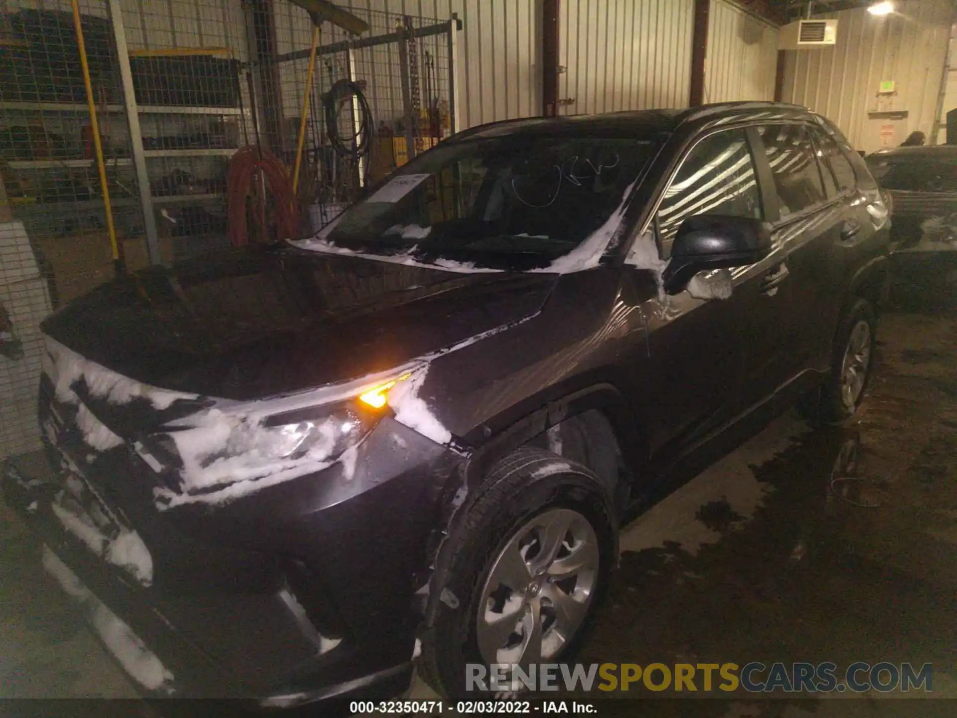 2 Photograph of a damaged car 2T3F1RFV0MW185652 TOYOTA RAV4 2021