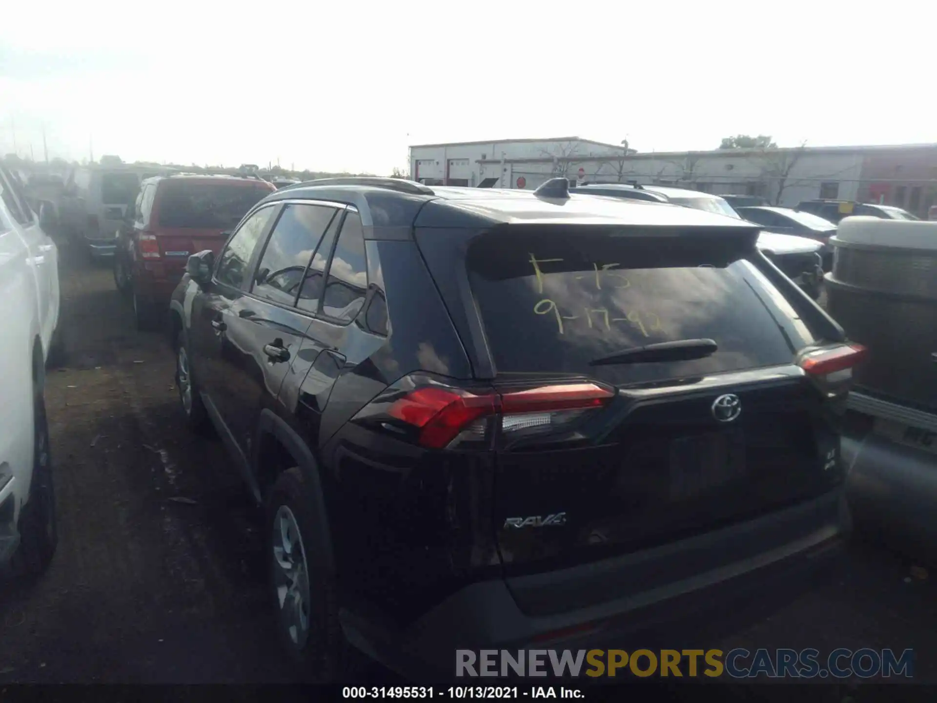 3 Photograph of a damaged car 2T3F1RFV0MW193752 TOYOTA RAV4 2021