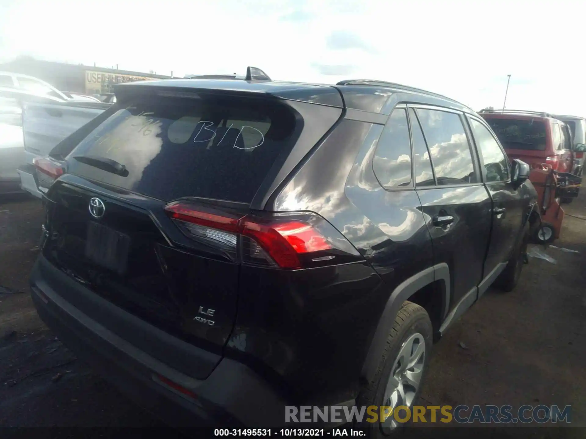 4 Photograph of a damaged car 2T3F1RFV0MW193752 TOYOTA RAV4 2021