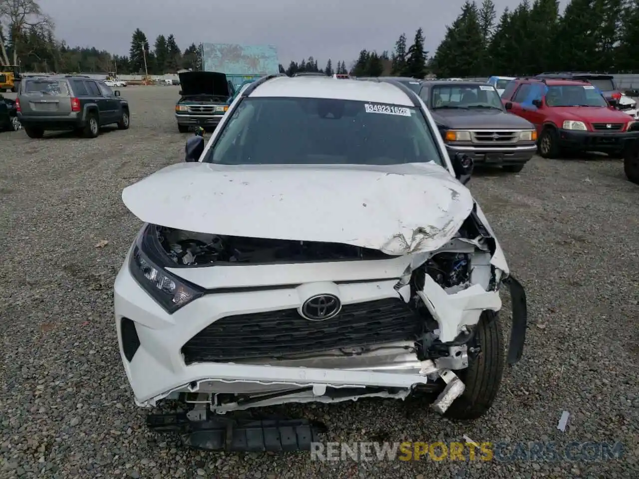 9 Photograph of a damaged car 2T3F1RFV0MW194190 TOYOTA RAV4 2021