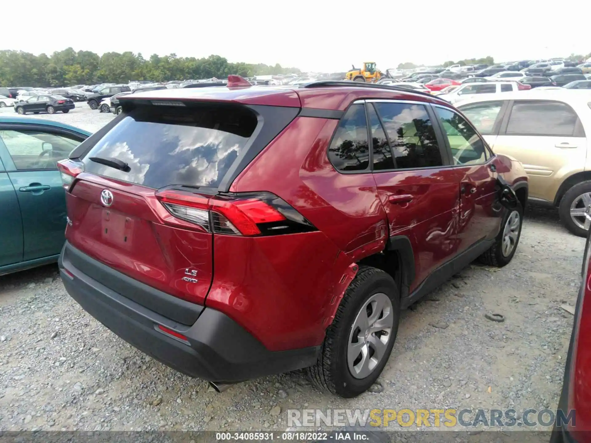 4 Photograph of a damaged car 2T3F1RFV0MW201736 TOYOTA RAV4 2021