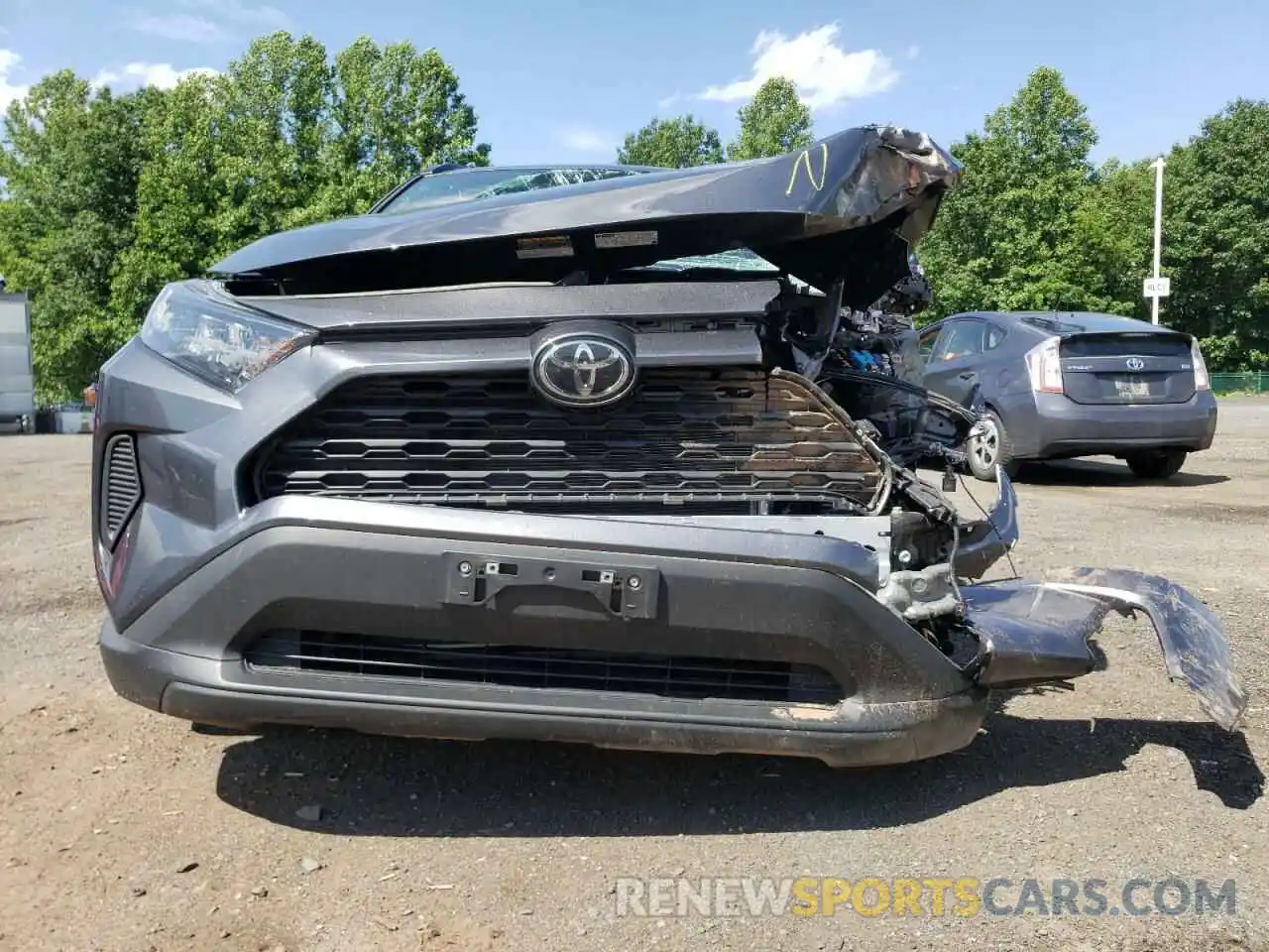 9 Photograph of a damaged car 2T3F1RFV1MC173852 TOYOTA RAV4 2021