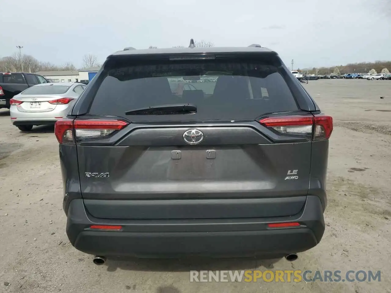 6 Photograph of a damaged car 2T3F1RFV1MC241518 TOYOTA RAV4 2021