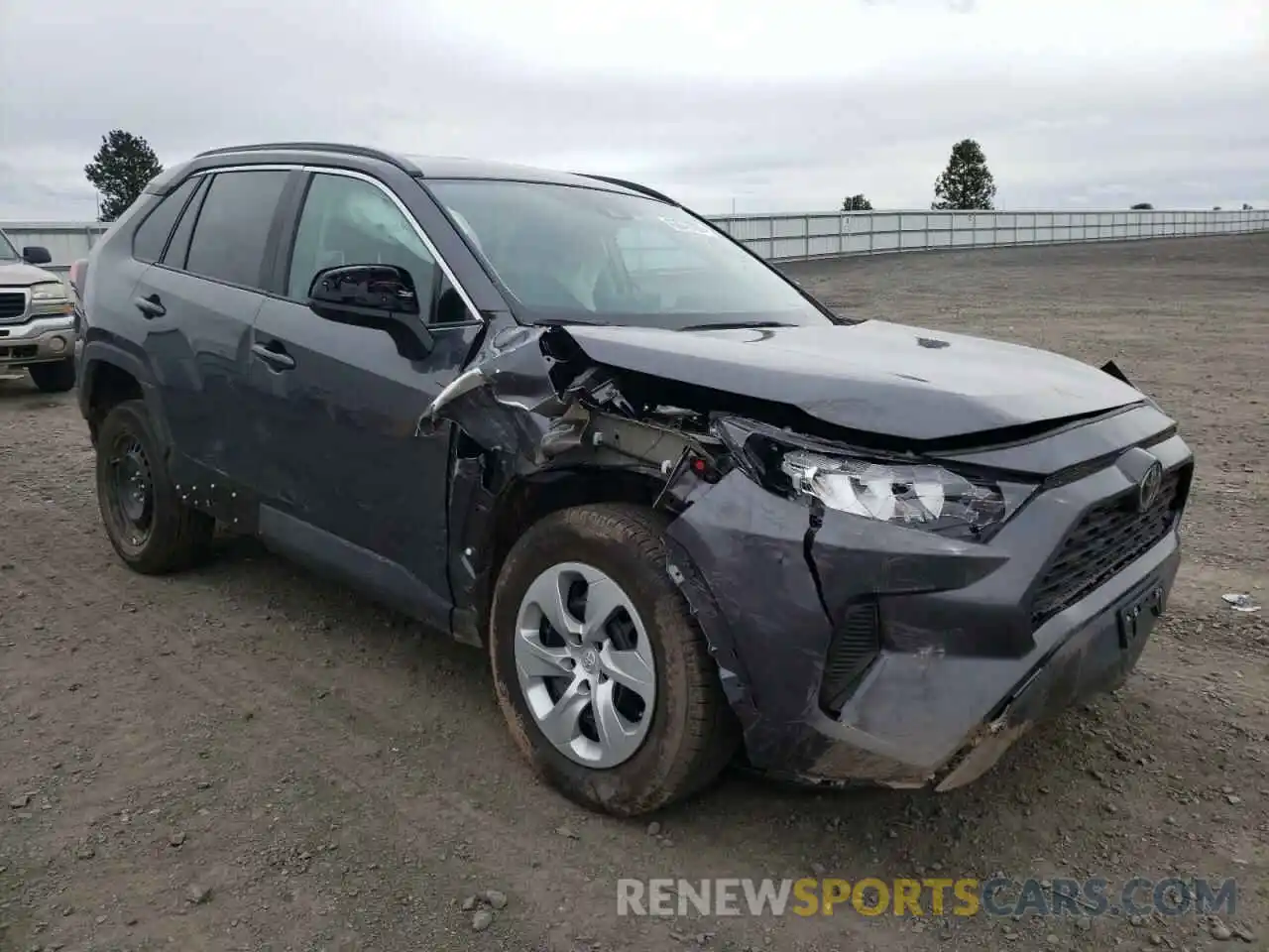 1 Photograph of a damaged car 2T3F1RFV1MC253121 TOYOTA RAV4 2021