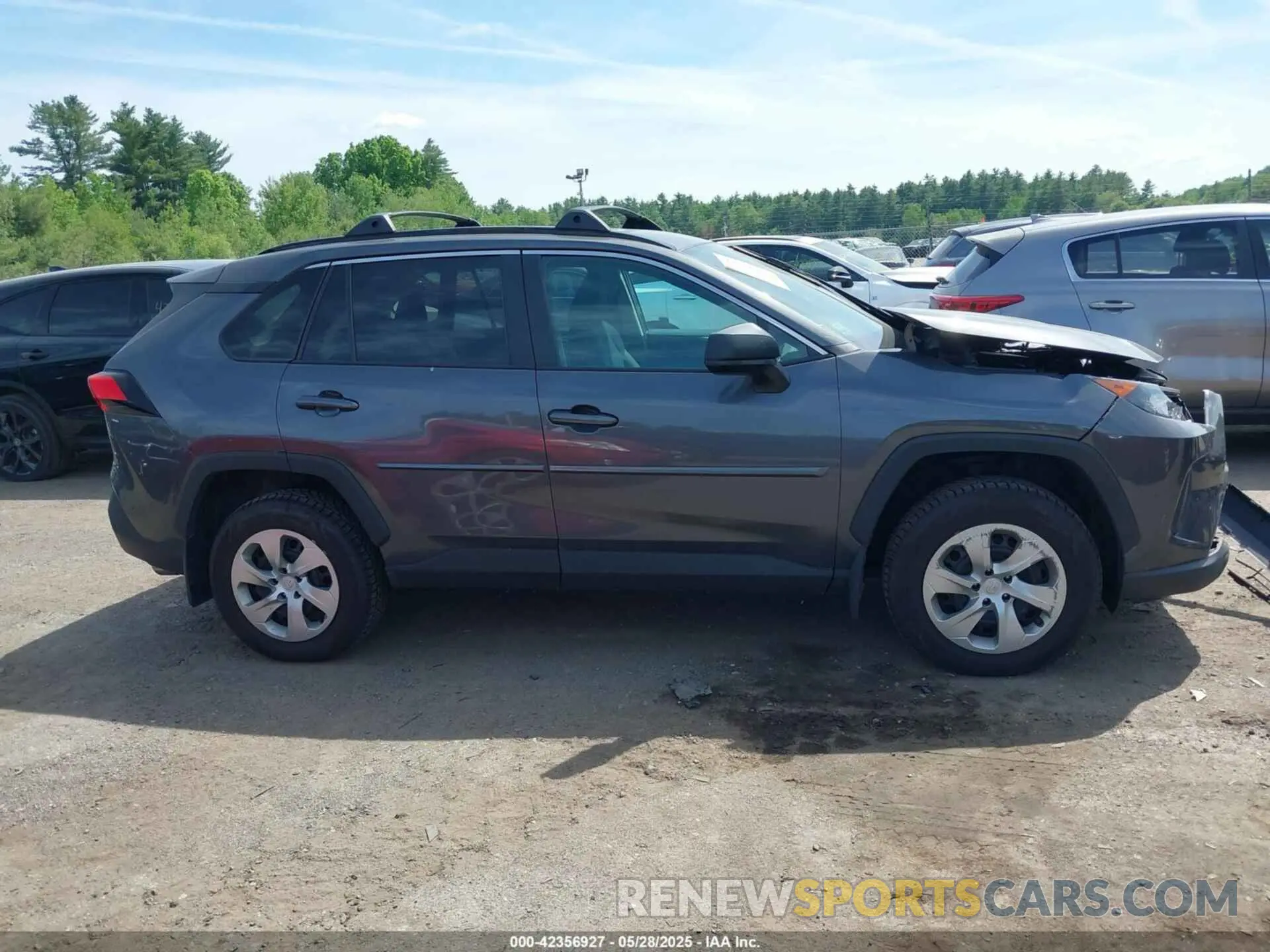 13 Photograph of a damaged car 2T3F1RFV1MW145404 TOYOTA RAV4 2021