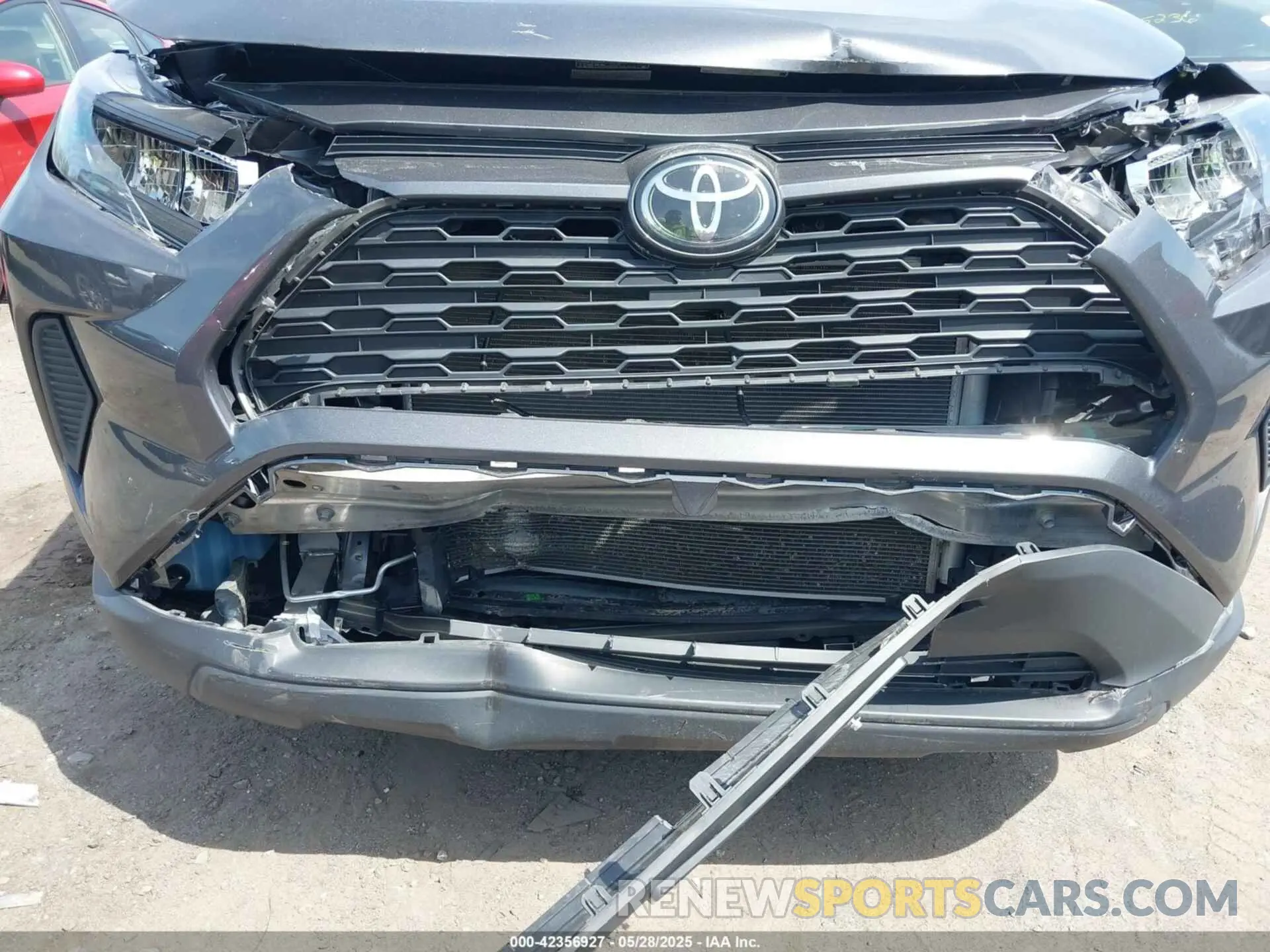 6 Photograph of a damaged car 2T3F1RFV1MW145404 TOYOTA RAV4 2021