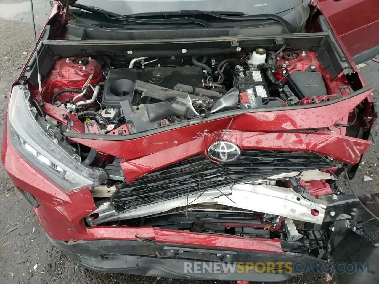 12 Photograph of a damaged car 2T3F1RFV1MW187541 TOYOTA RAV4 2021