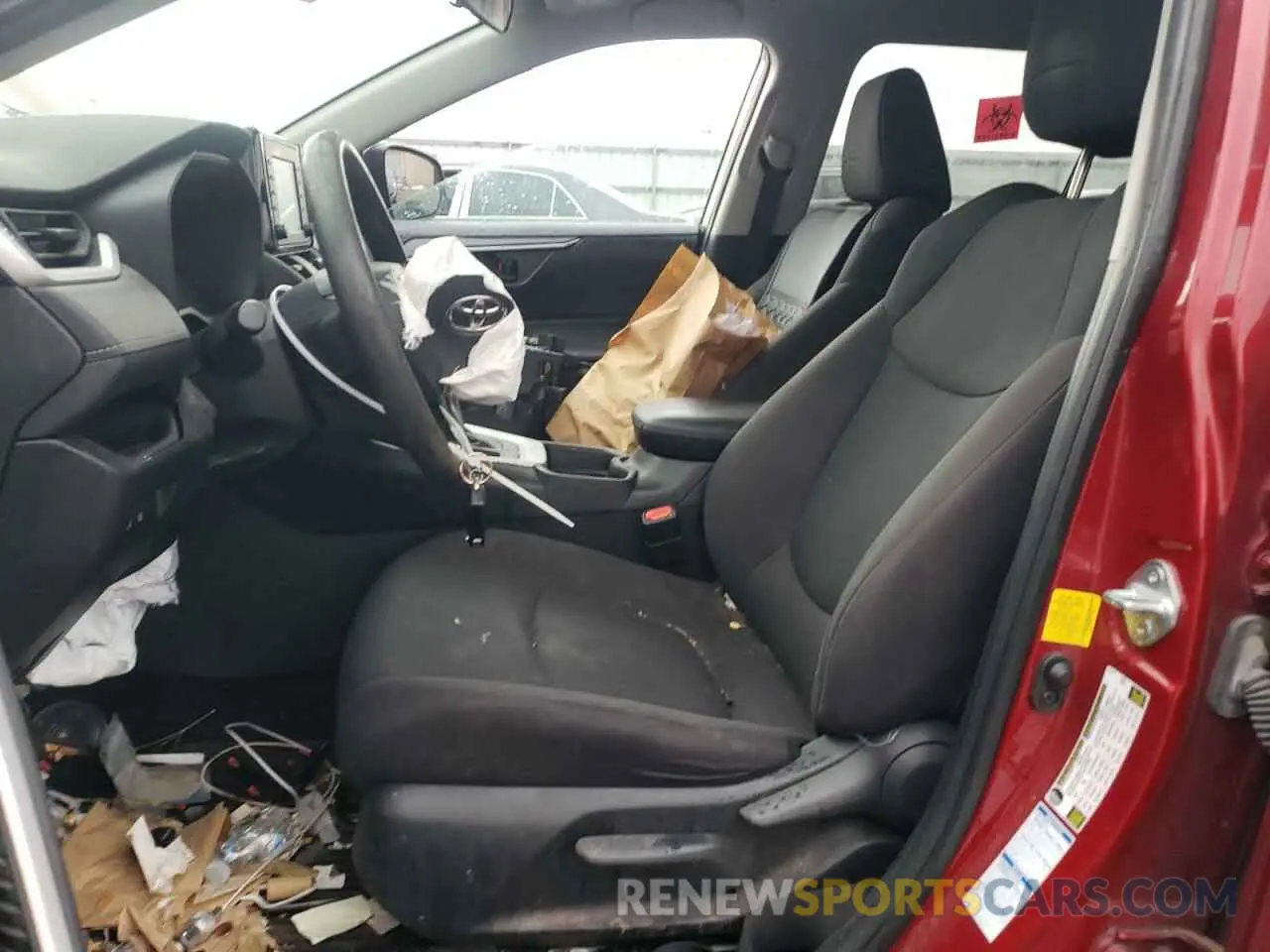 7 Photograph of a damaged car 2T3F1RFV1MW187541 TOYOTA RAV4 2021
