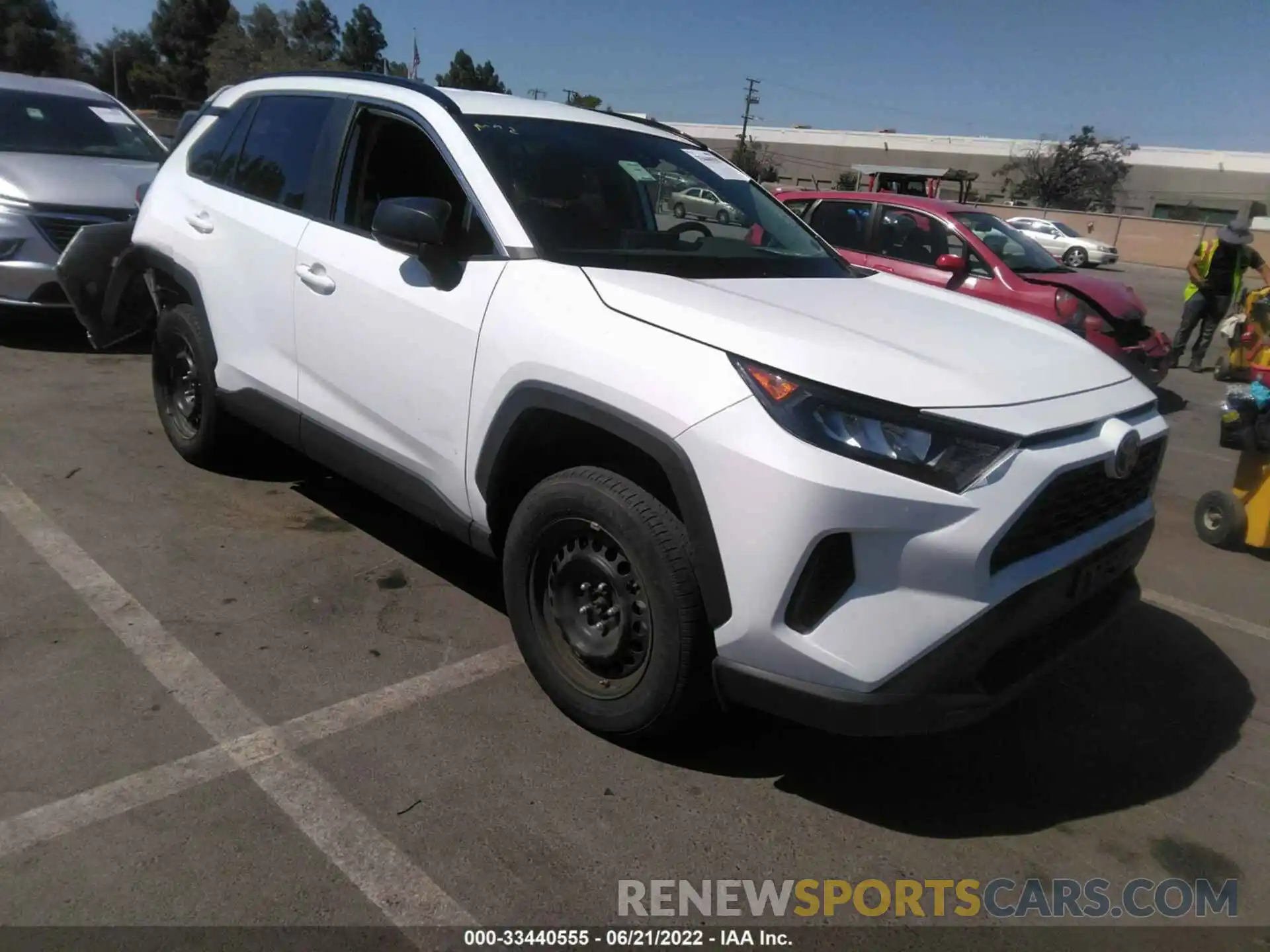 1 Photograph of a damaged car 2T3F1RFV1MW193842 TOYOTA RAV4 2021