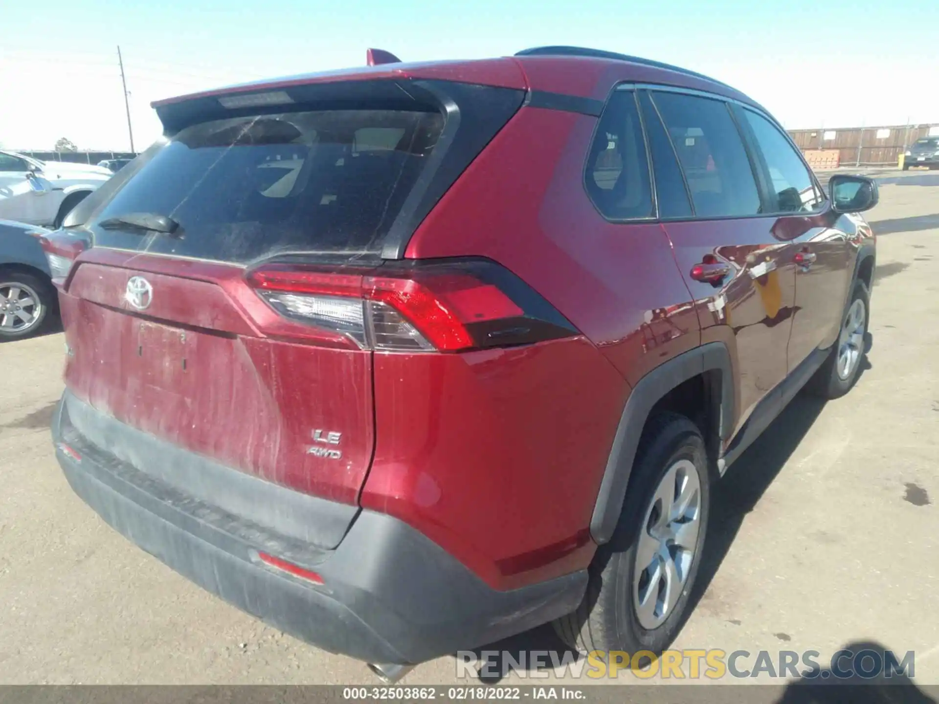 4 Photograph of a damaged car 2T3F1RFV1MW201423 TOYOTA RAV4 2021