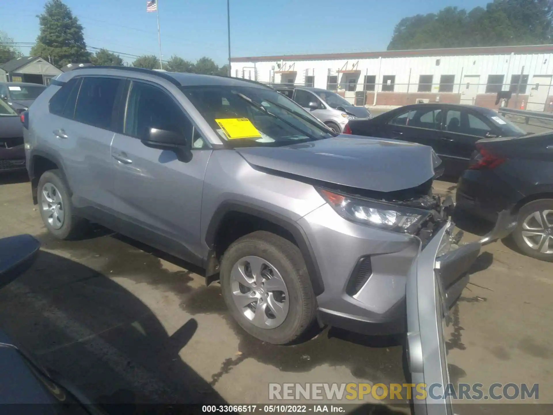 1 Photograph of a damaged car 2T3F1RFV2MC151472 TOYOTA RAV4 2021