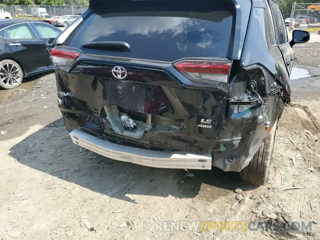 9 Photograph of a damaged car 2T3F1RFV2MC220371 TOYOTA RAV4 2021