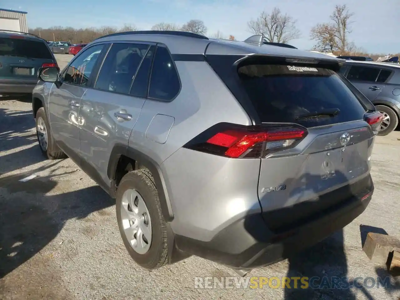 3 Photograph of a damaged car 2T3F1RFV2MC231936 TOYOTA RAV4 2021