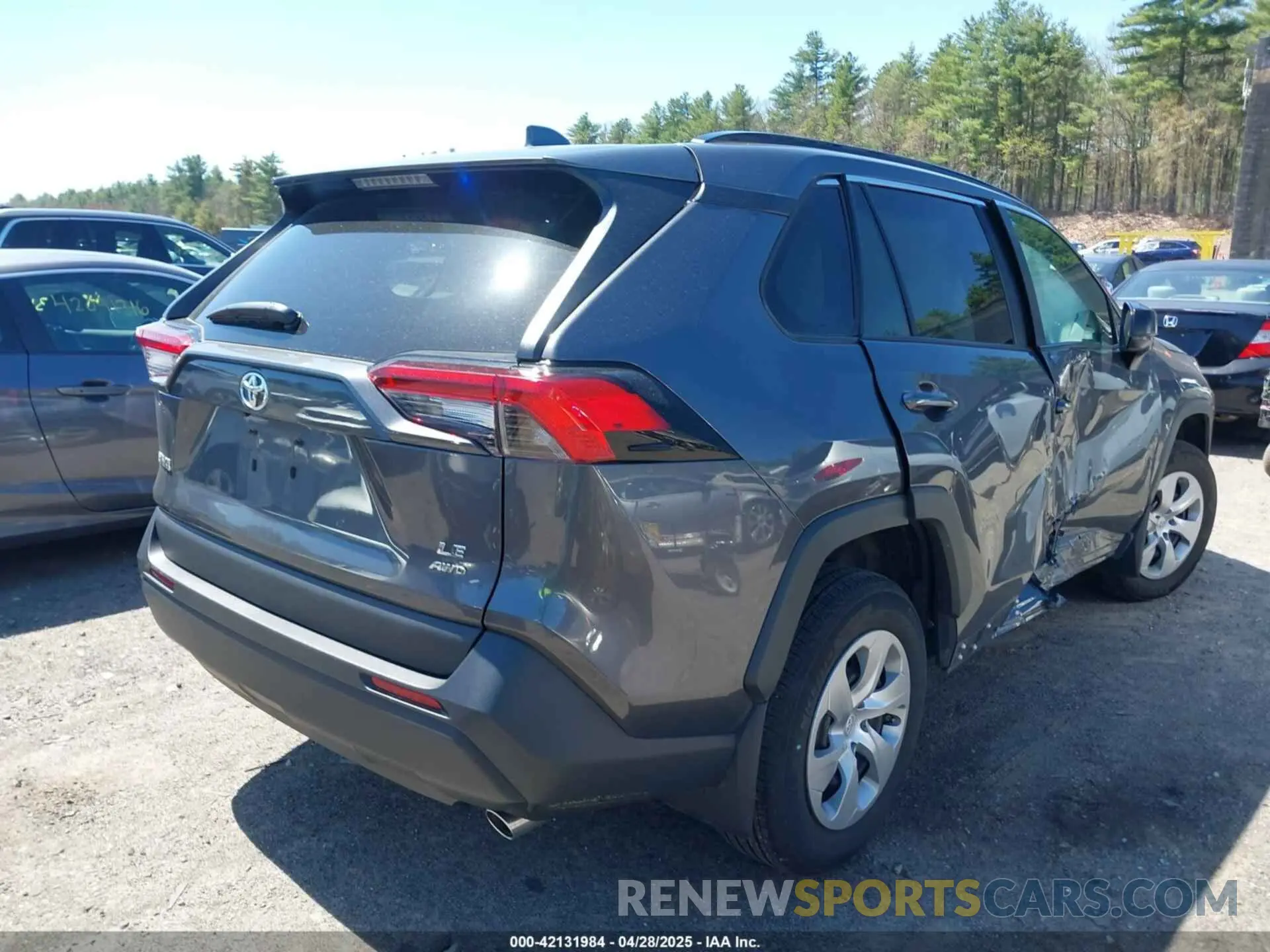 4 Photograph of a damaged car 2T3F1RFV2MC237378 TOYOTA RAV4 2021