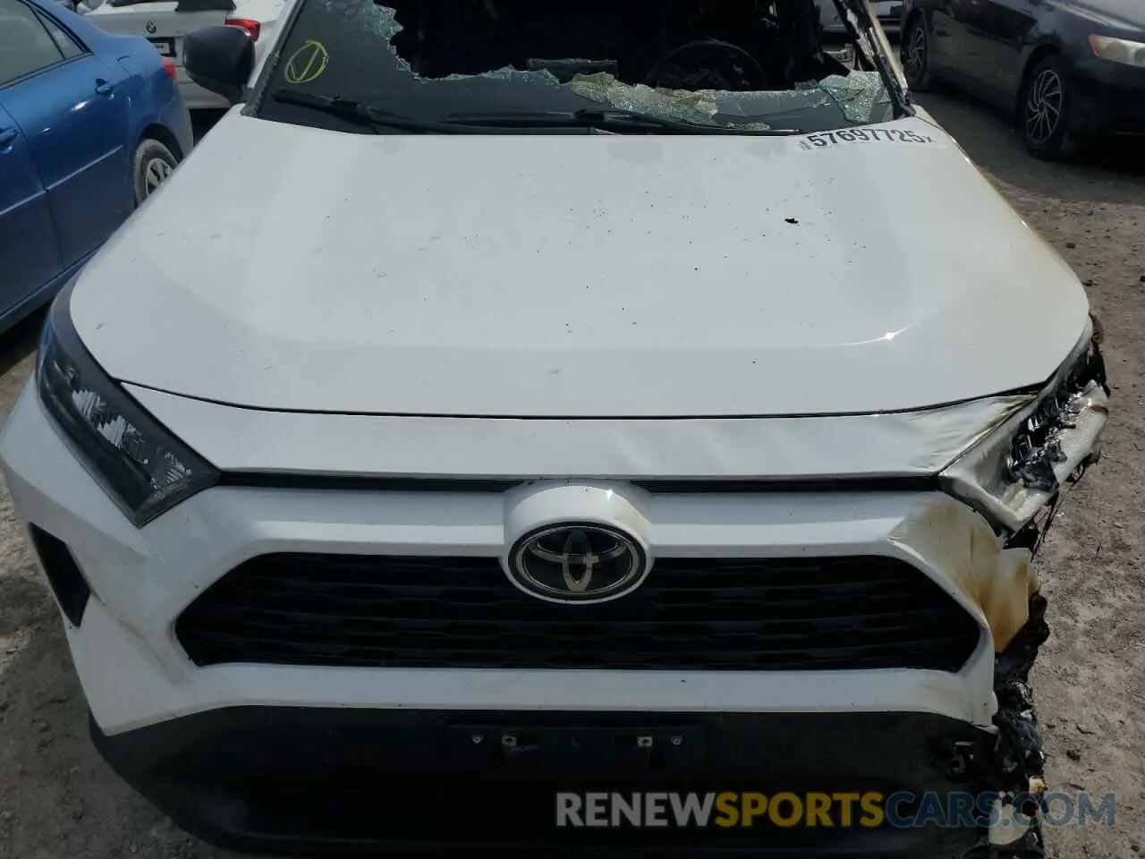 12 Photograph of a damaged car 2T3F1RFV2MC245769 TOYOTA RAV4 2021