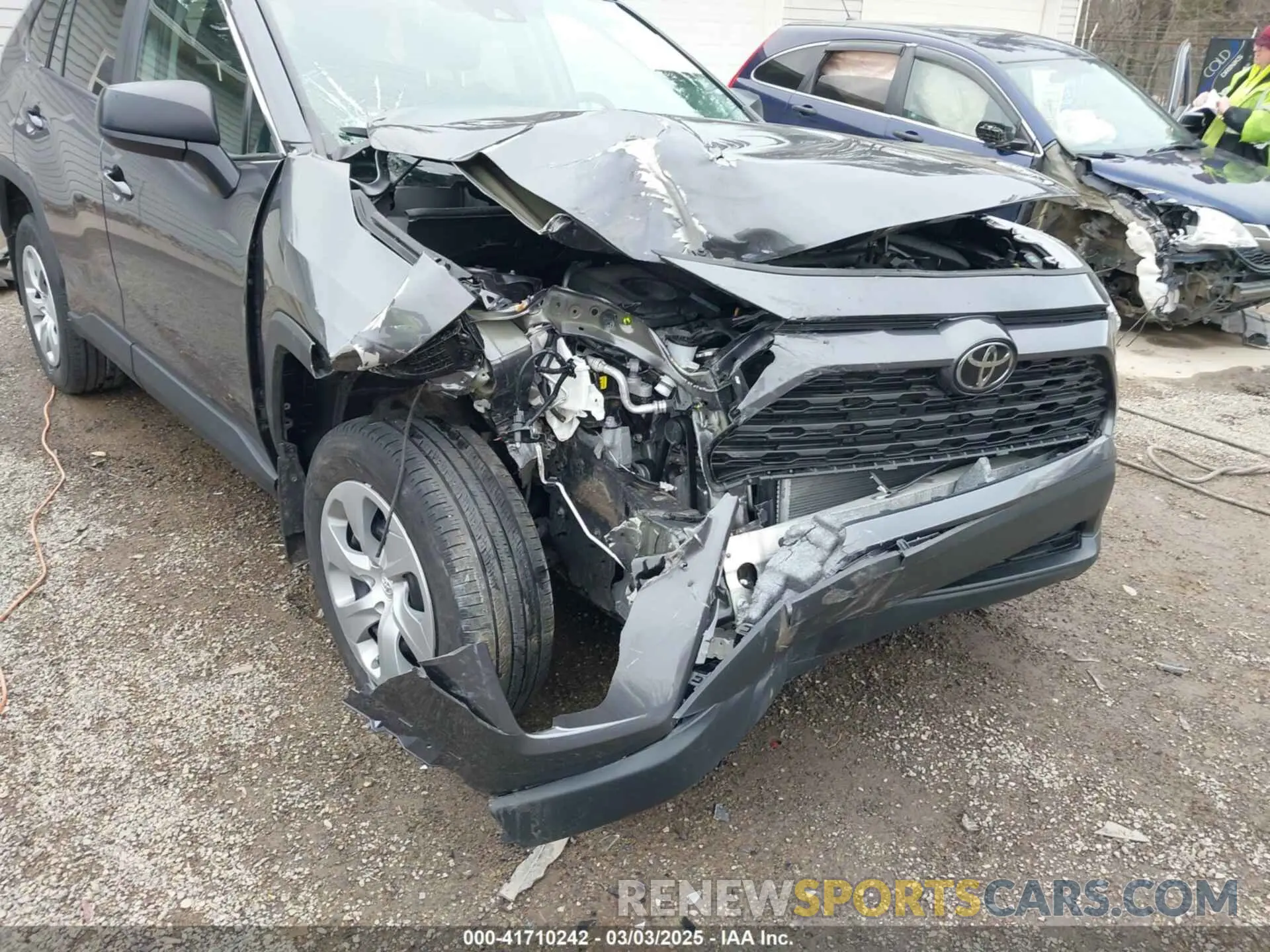 6 Photograph of a damaged car 2T3F1RFV2MC245870 TOYOTA RAV4 2021