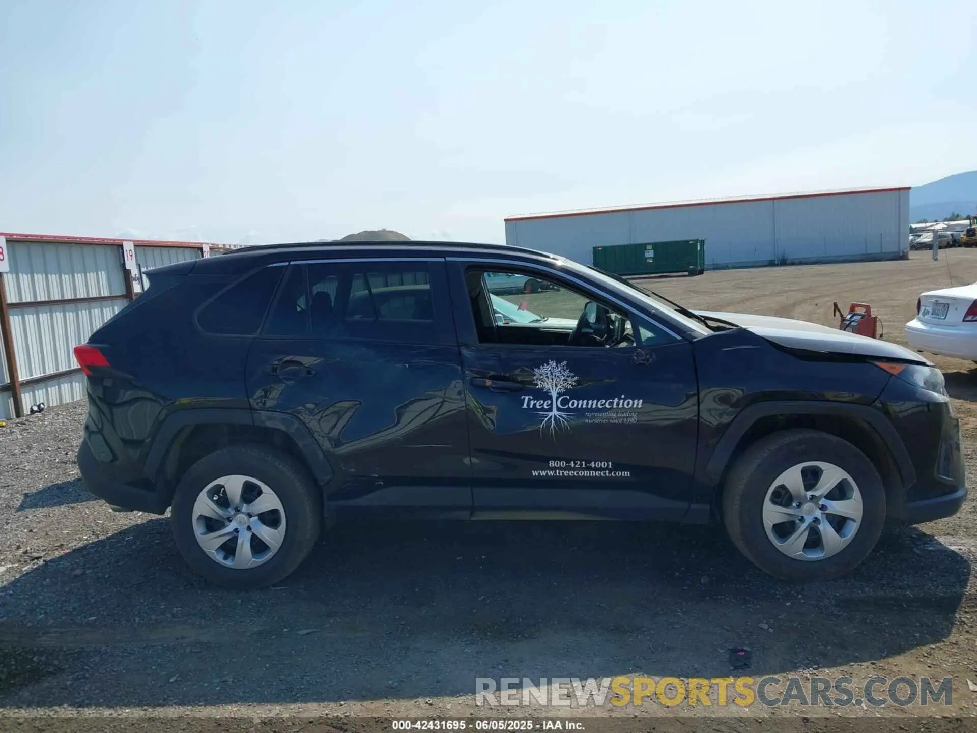 14 Photograph of a damaged car 2T3F1RFV2MC250048 TOYOTA RAV4 2021