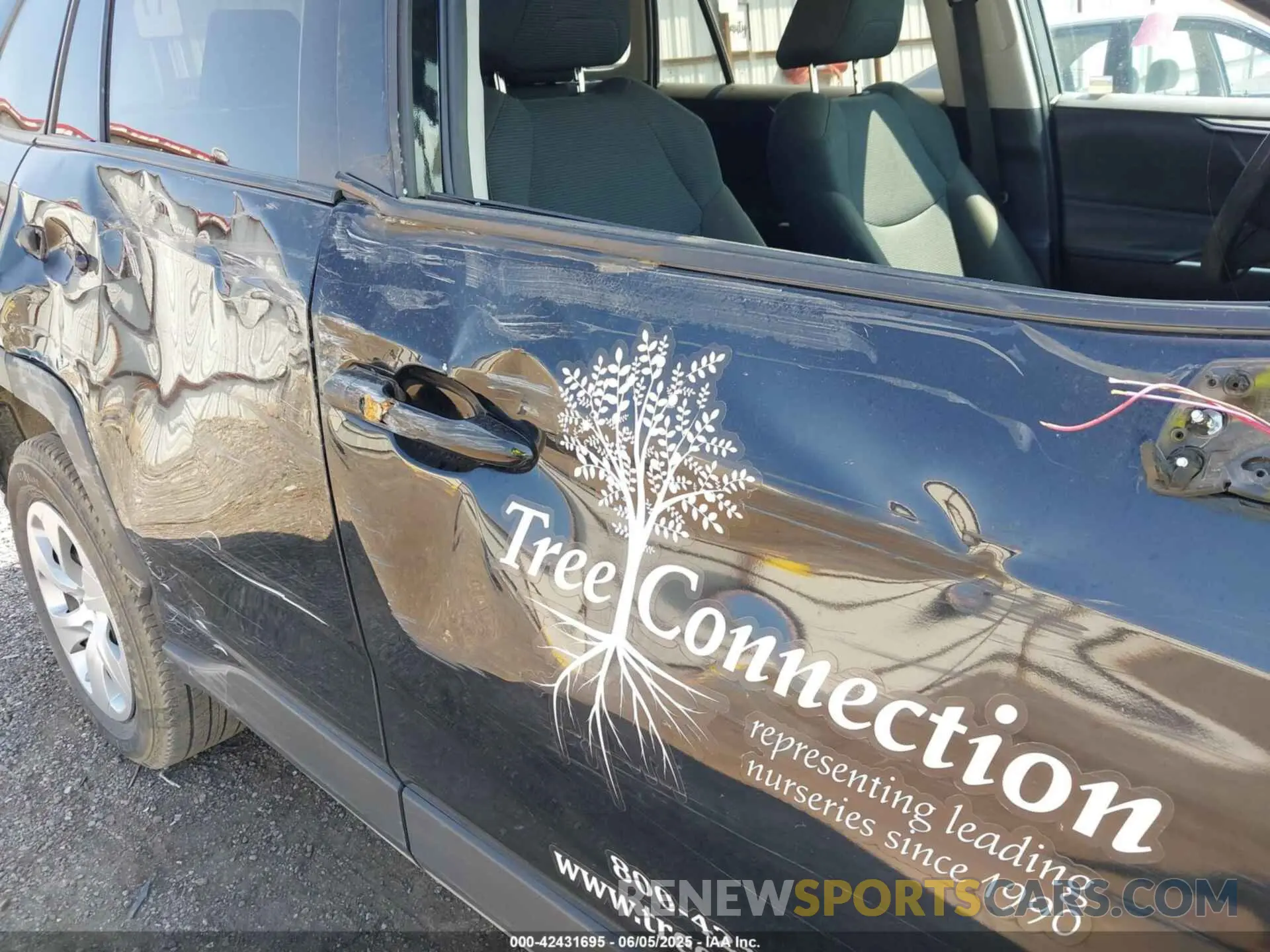20 Photograph of a damaged car 2T3F1RFV2MC250048 TOYOTA RAV4 2021
