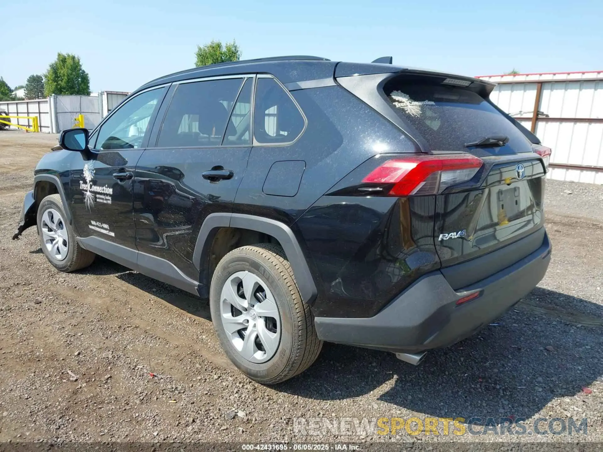 3 Photograph of a damaged car 2T3F1RFV2MC250048 TOYOTA RAV4 2021