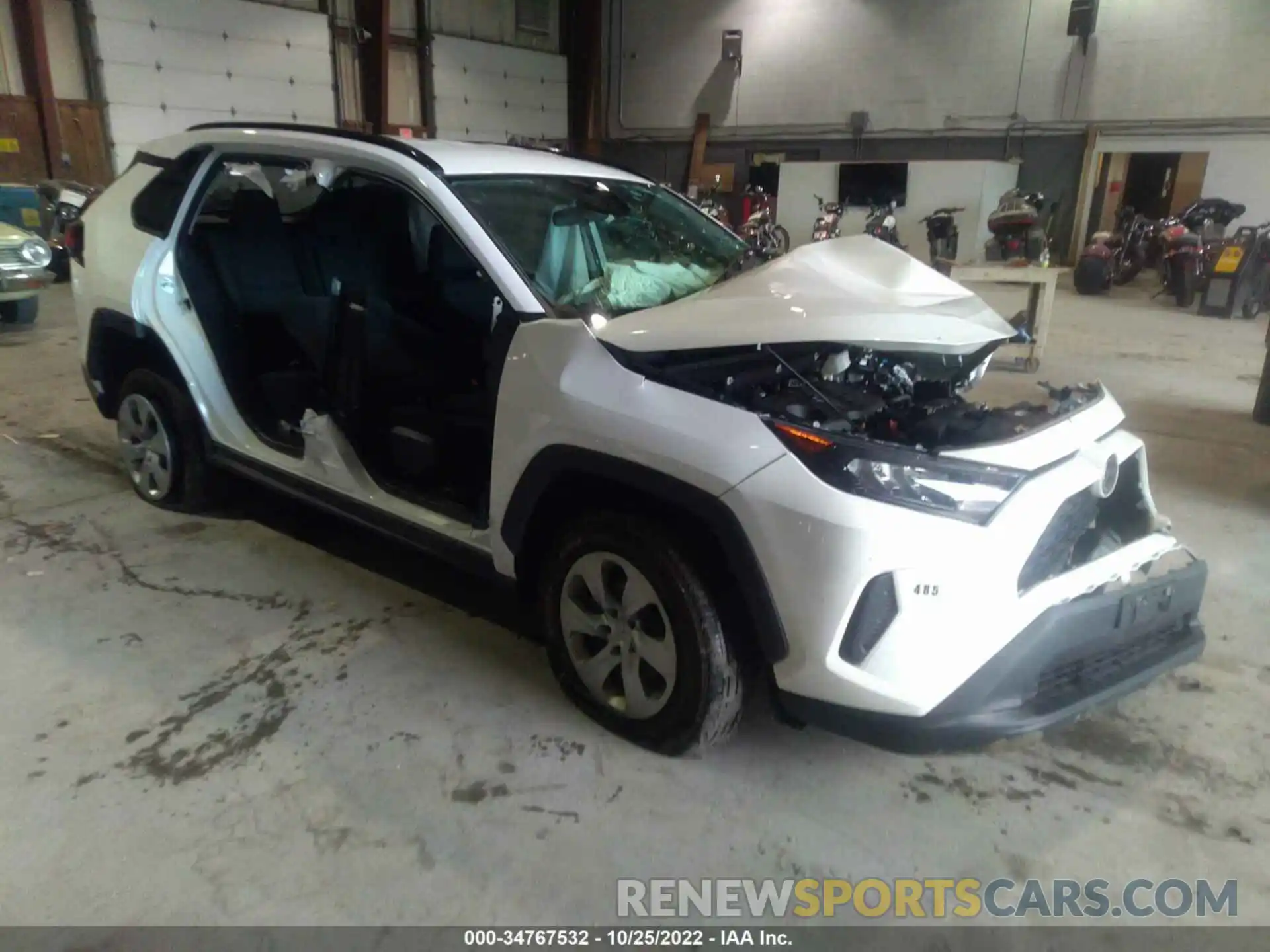 1 Photograph of a damaged car 2T3F1RFV2MC254696 TOYOTA RAV4 2021