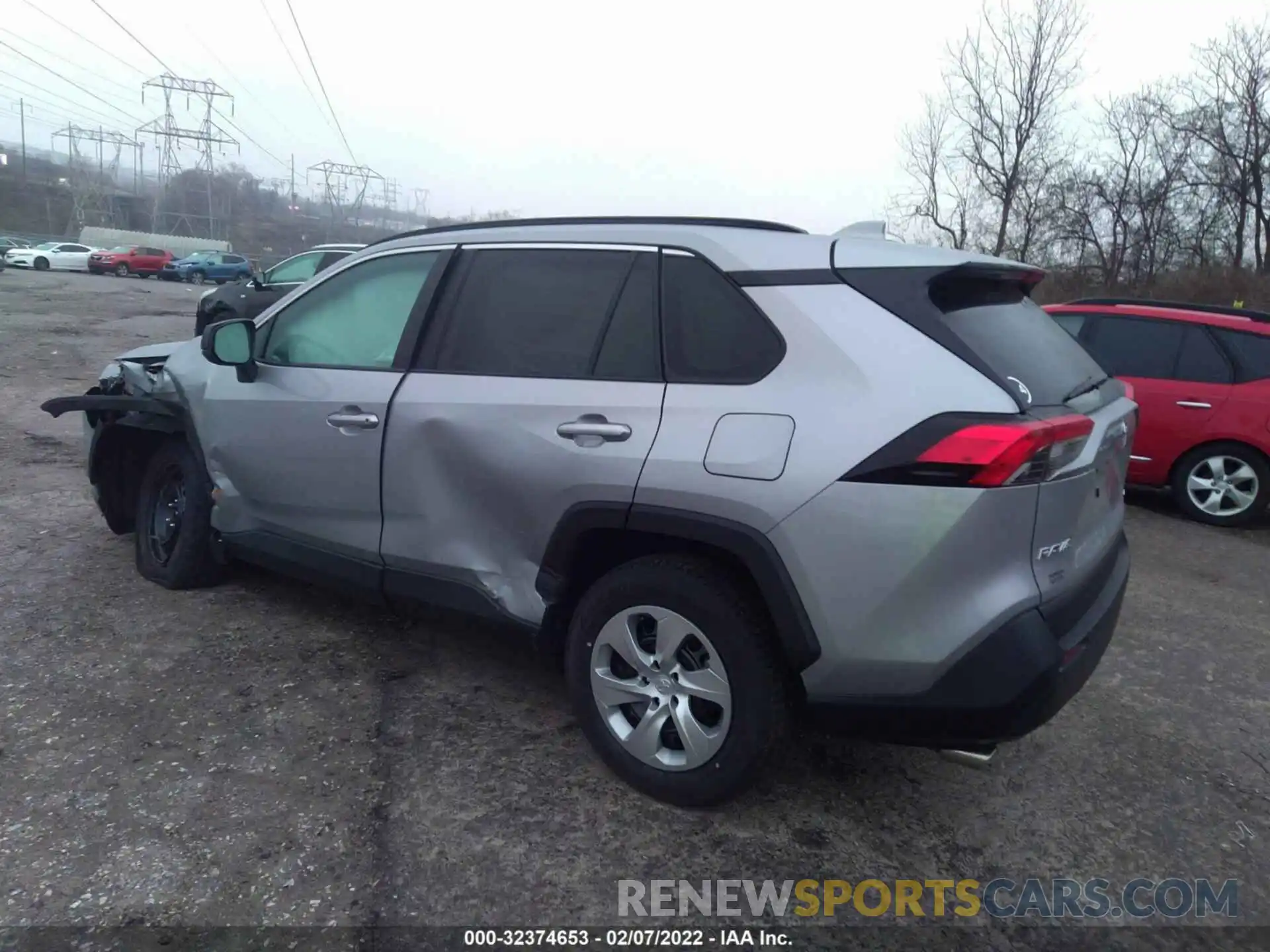 3 Photograph of a damaged car 2T3F1RFV2MW159330 TOYOTA RAV4 2021