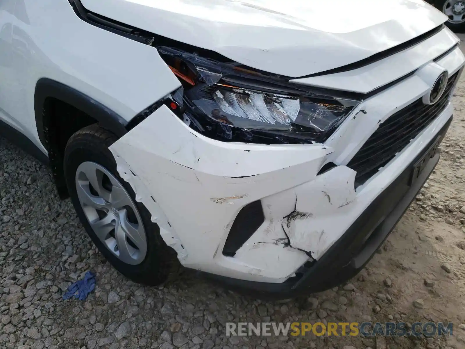 9 Photograph of a damaged car 2T3F1RFV2MW223513 TOYOTA RAV4 2021