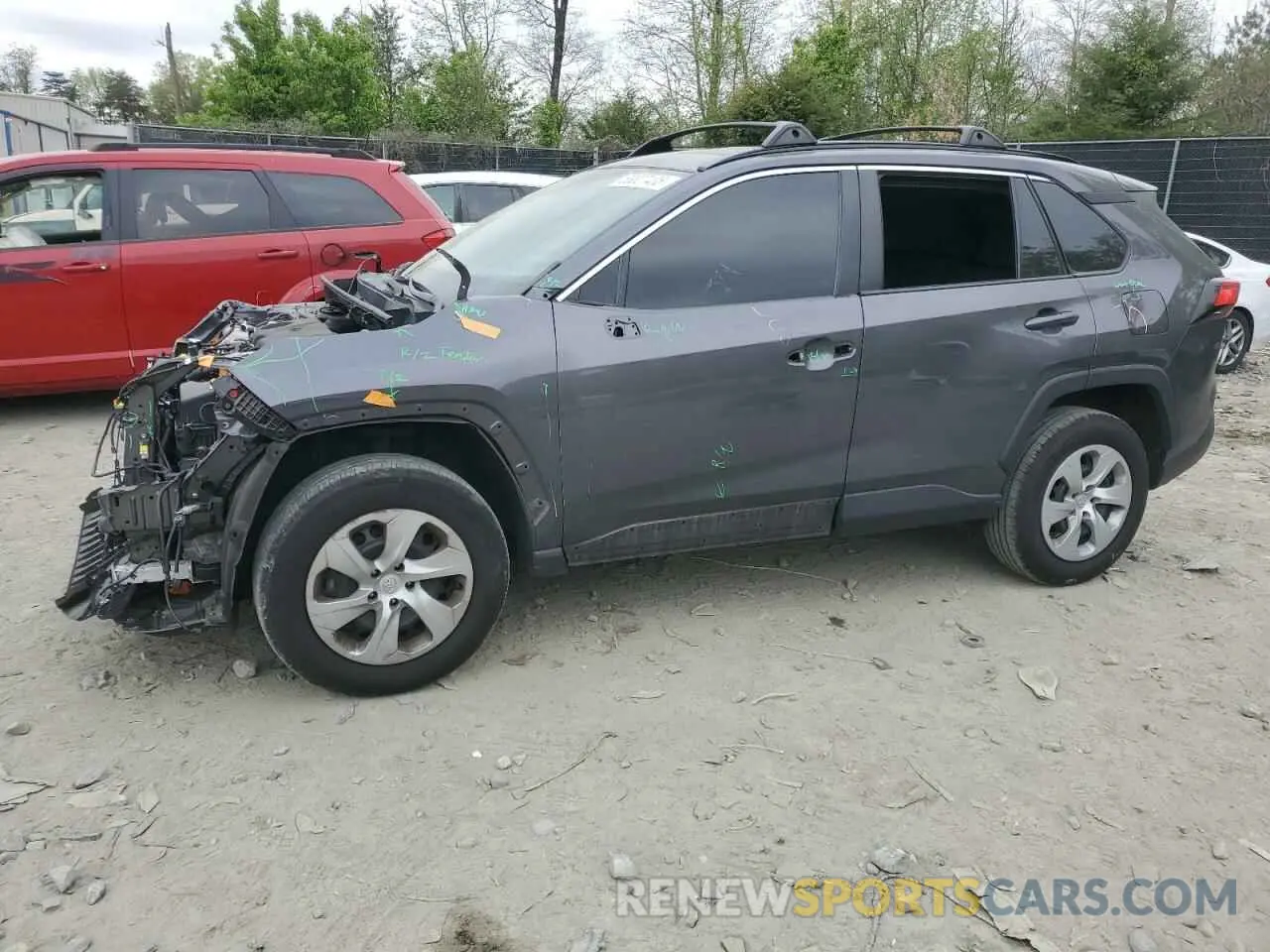 1 Photograph of a damaged car 2T3F1RFV2MW239033 TOYOTA RAV4 2021