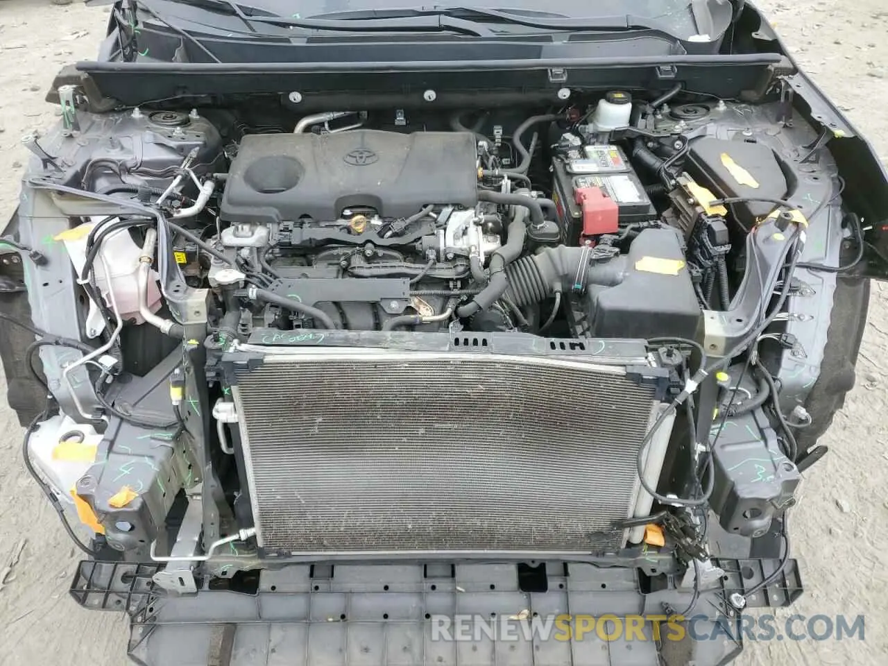 12 Photograph of a damaged car 2T3F1RFV2MW239033 TOYOTA RAV4 2021