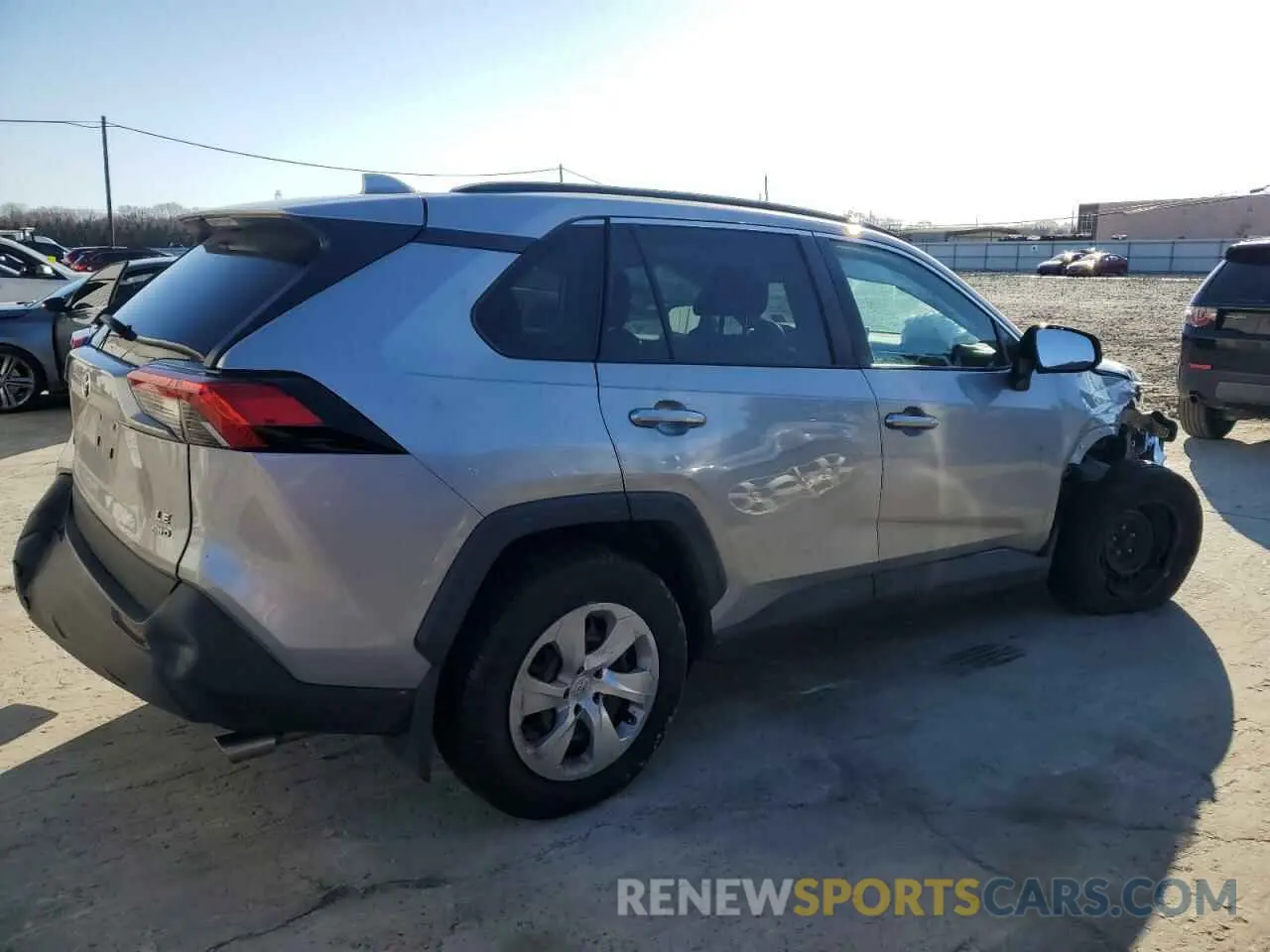 3 Photograph of a damaged car 2T3F1RFV3MC147043 TOYOTA RAV4 2021