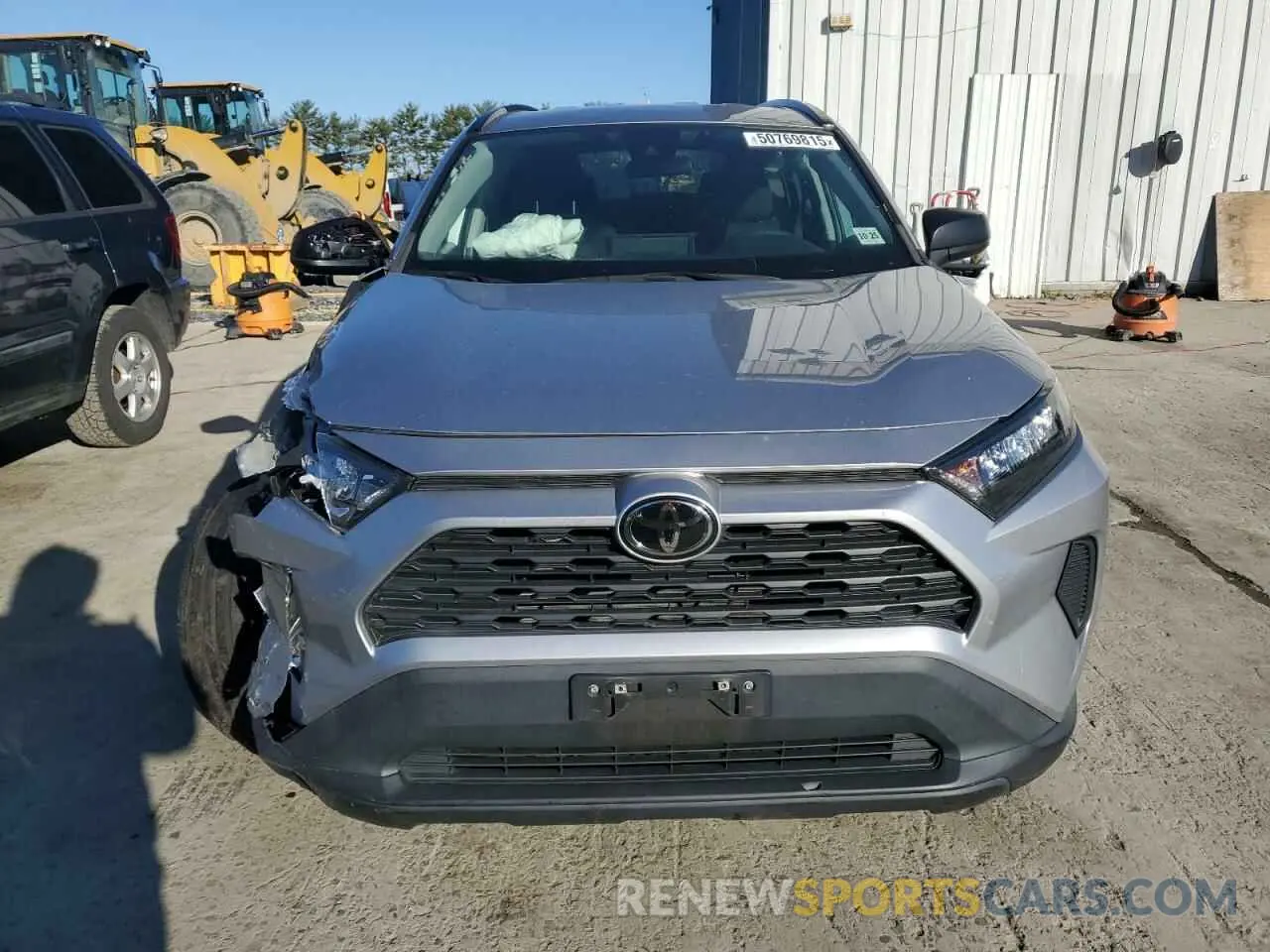 5 Photograph of a damaged car 2T3F1RFV3MC147043 TOYOTA RAV4 2021