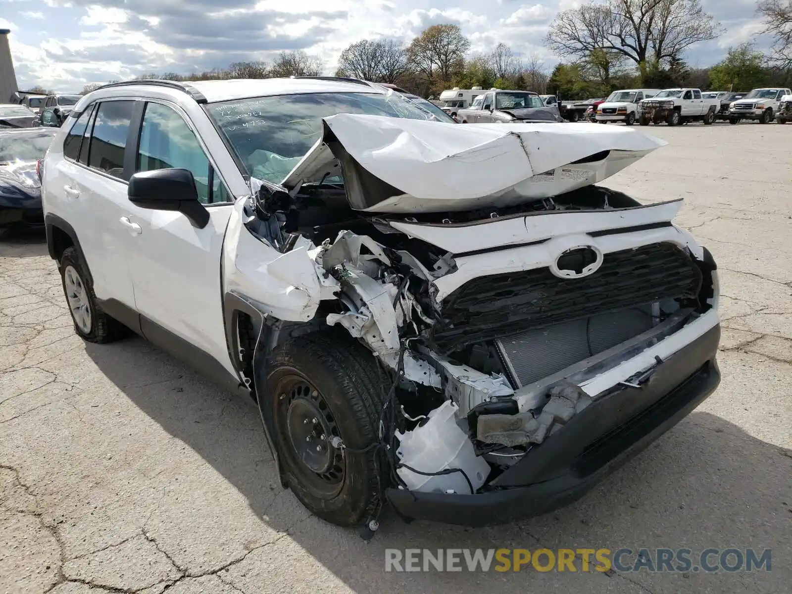 1 Photograph of a damaged car 2T3F1RFV3MC154753 TOYOTA RAV4 2021