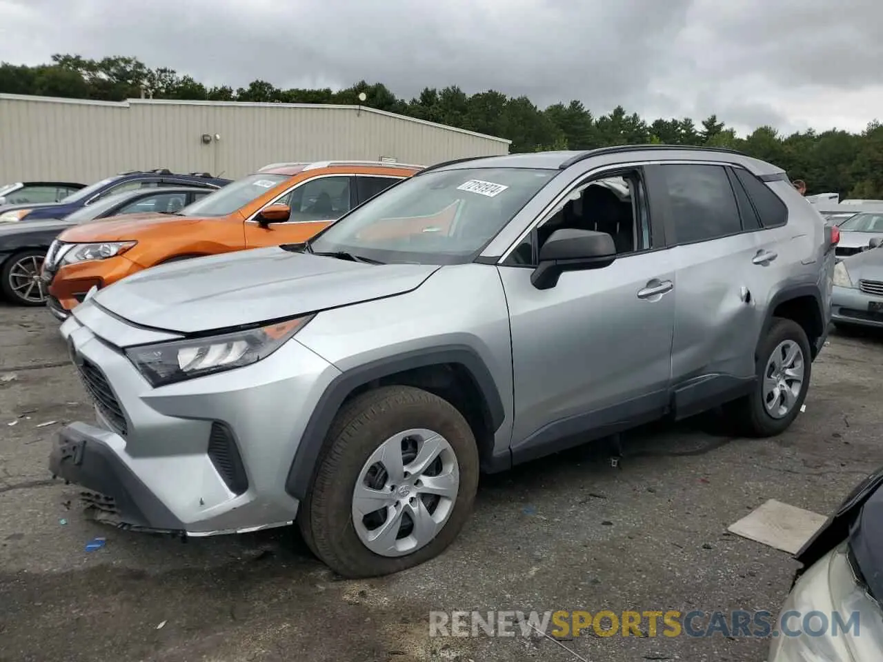 1 Photograph of a damaged car 2T3F1RFV3MC158382 TOYOTA RAV4 2021