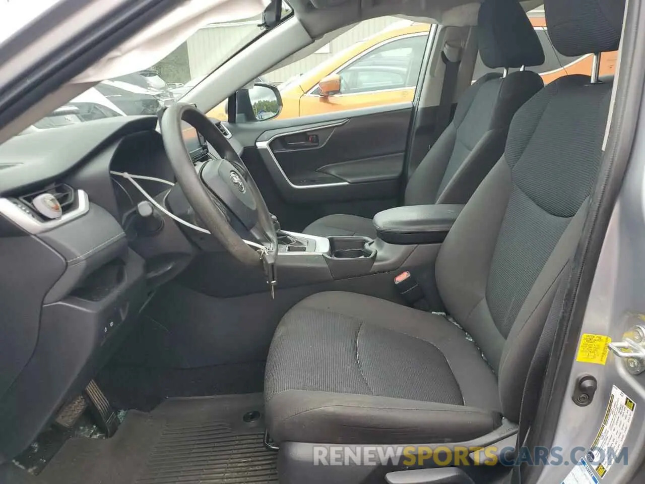 7 Photograph of a damaged car 2T3F1RFV3MC158382 TOYOTA RAV4 2021