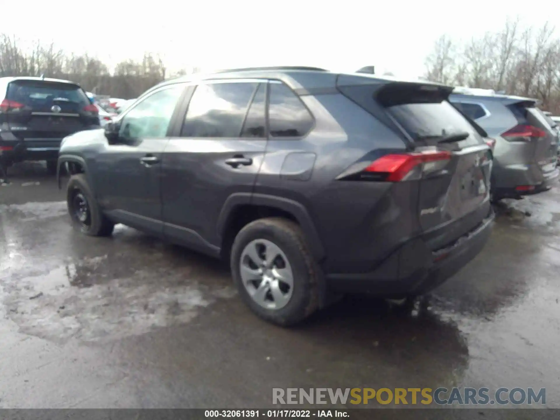 3 Photograph of a damaged car 2T3F1RFV3MW146876 TOYOTA RAV4 2021