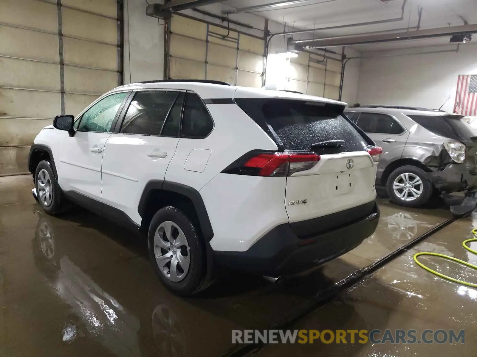 3 Photograph of a damaged car 2T3F1RFV3MW168523 TOYOTA RAV4 2021