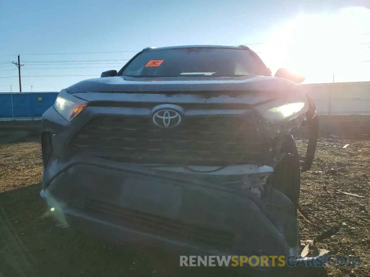 5 Photograph of a damaged car 2T3F1RFV3MW193129 TOYOTA RAV4 2021