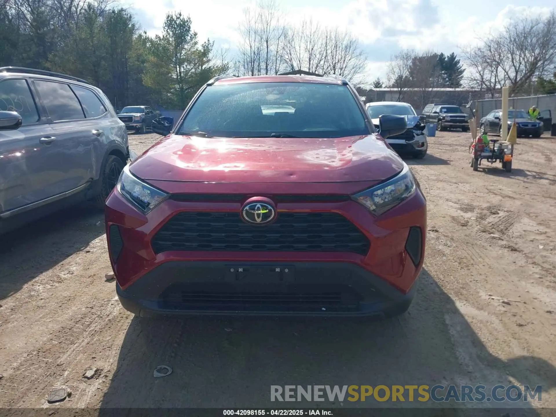 12 Photograph of a damaged car 2T3F1RFV3MW207093 TOYOTA RAV4 2021