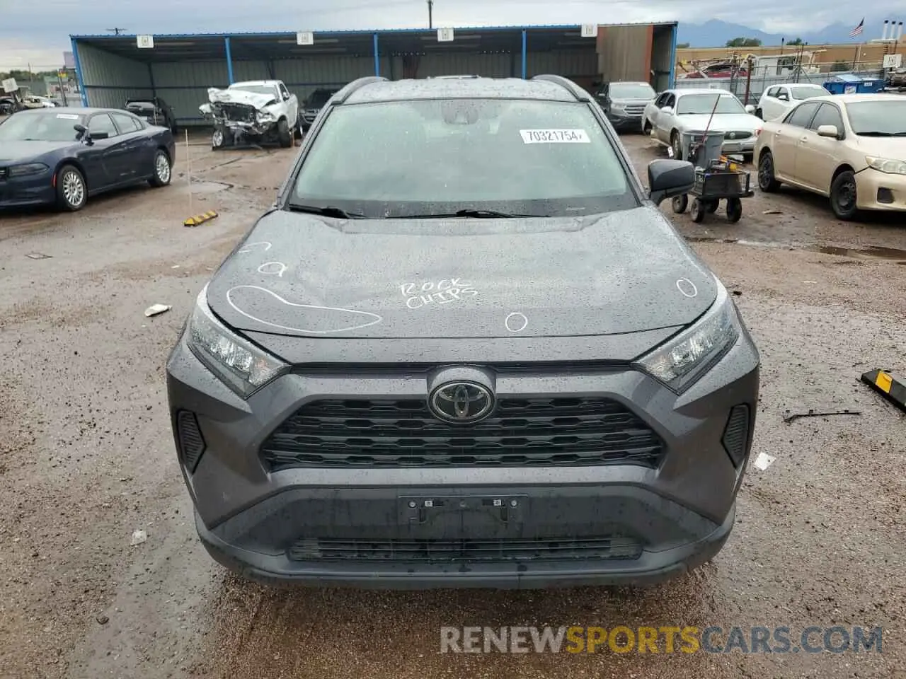 5 Photograph of a damaged car 2T3F1RFV3MW207904 TOYOTA RAV4 2021