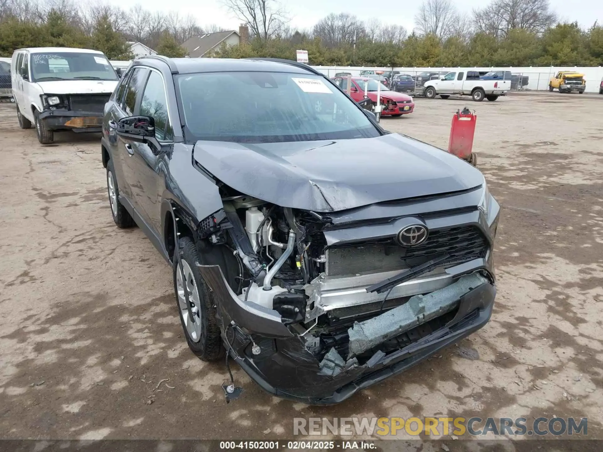 1 Photograph of a damaged car 2T3F1RFV4MC170699 TOYOTA RAV4 2021