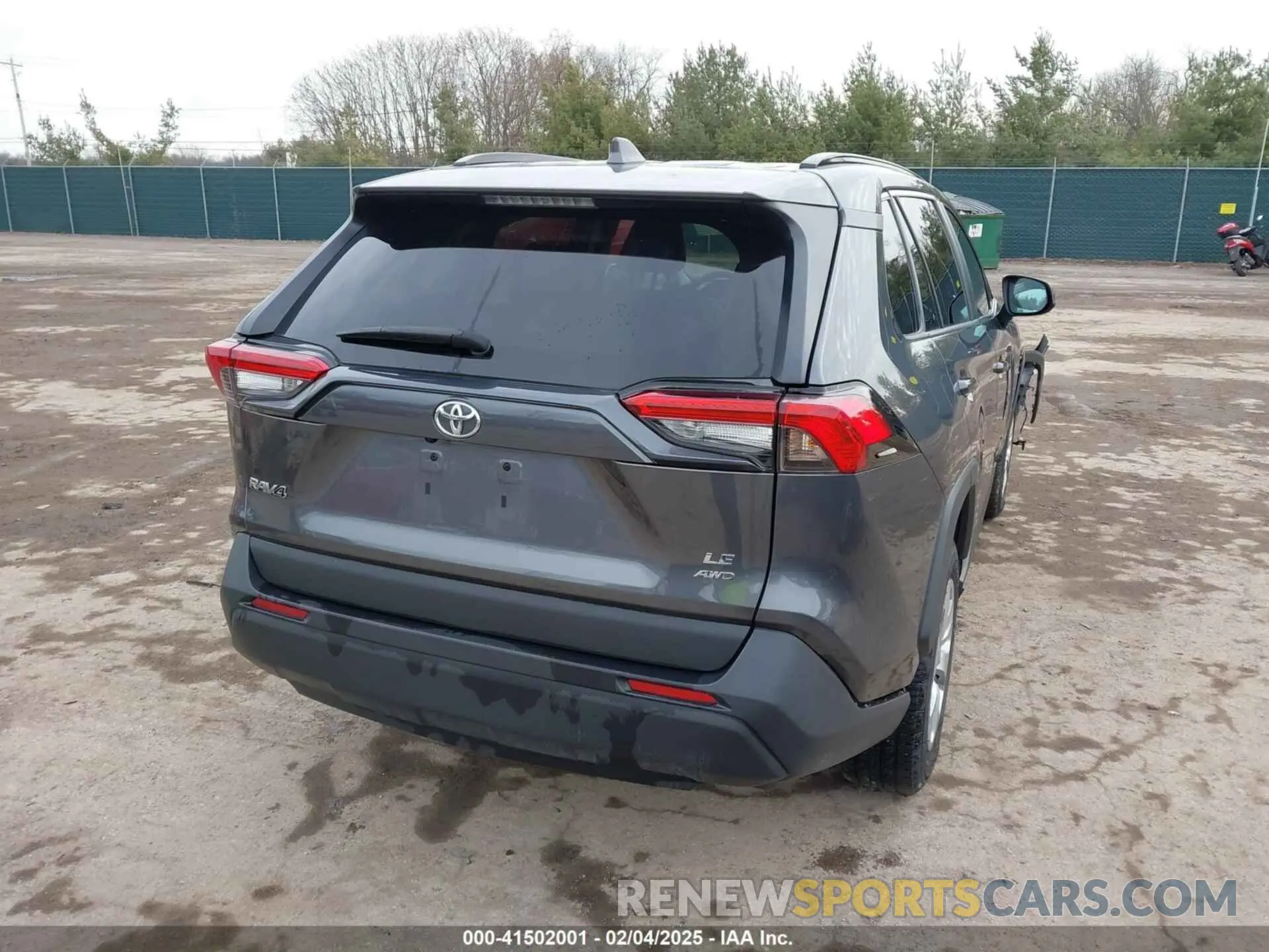 4 Photograph of a damaged car 2T3F1RFV4MC170699 TOYOTA RAV4 2021