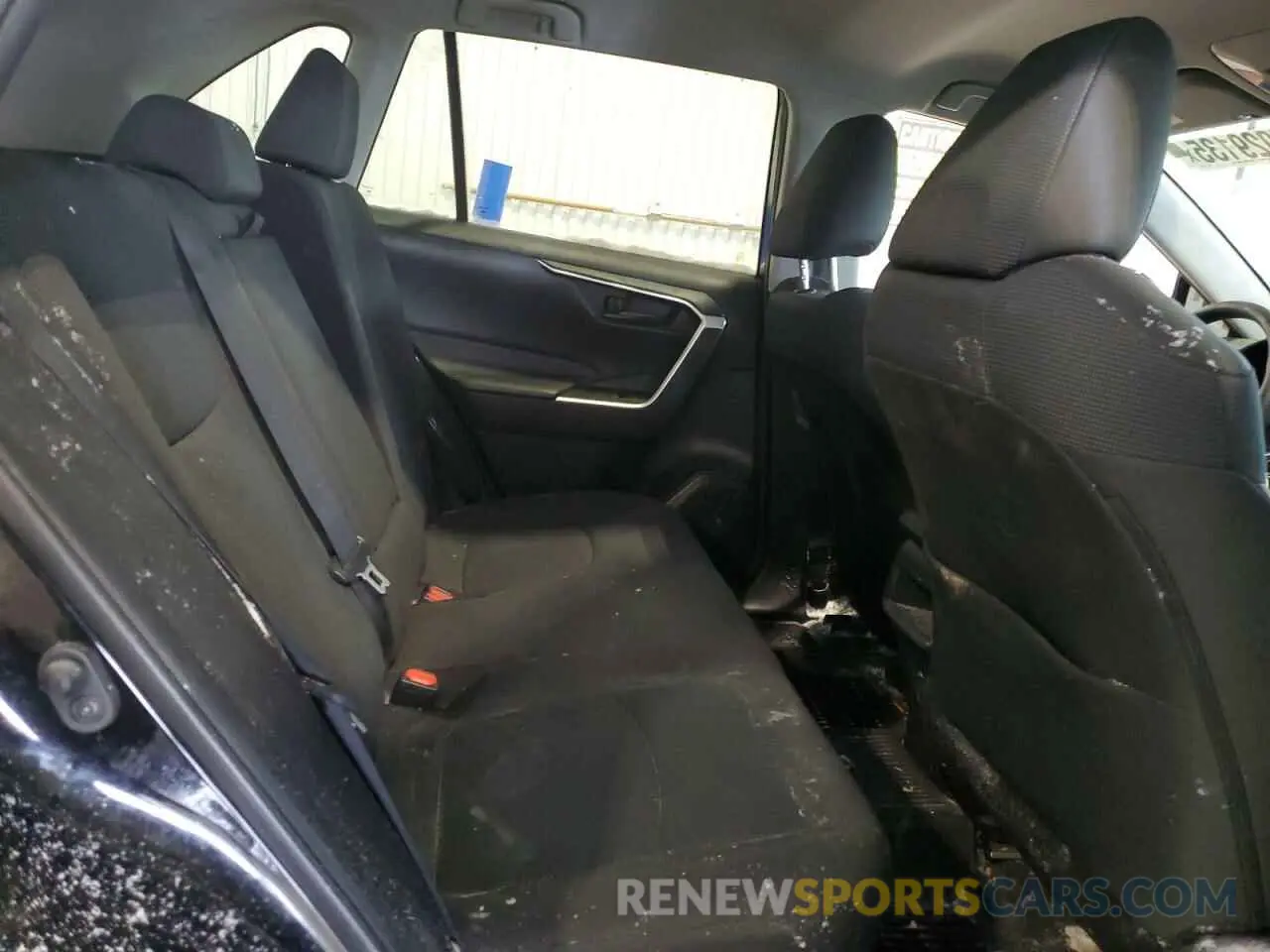 11 Photograph of a damaged car 2T3F1RFV4MC178110 TOYOTA RAV4 2021