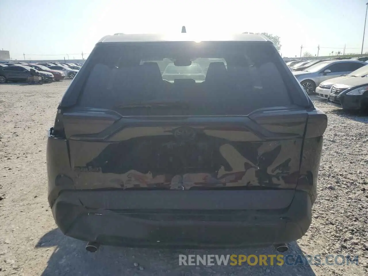 6 Photograph of a damaged car 2T3F1RFV4MC178110 TOYOTA RAV4 2021