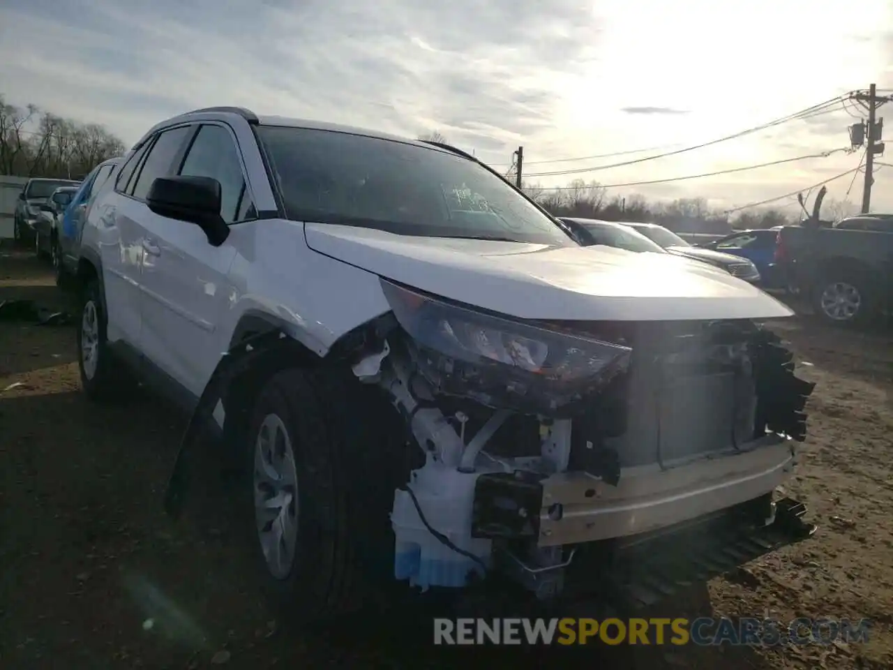 1 Photograph of a damaged car 2T3F1RFV4MC181640 TOYOTA RAV4 2021