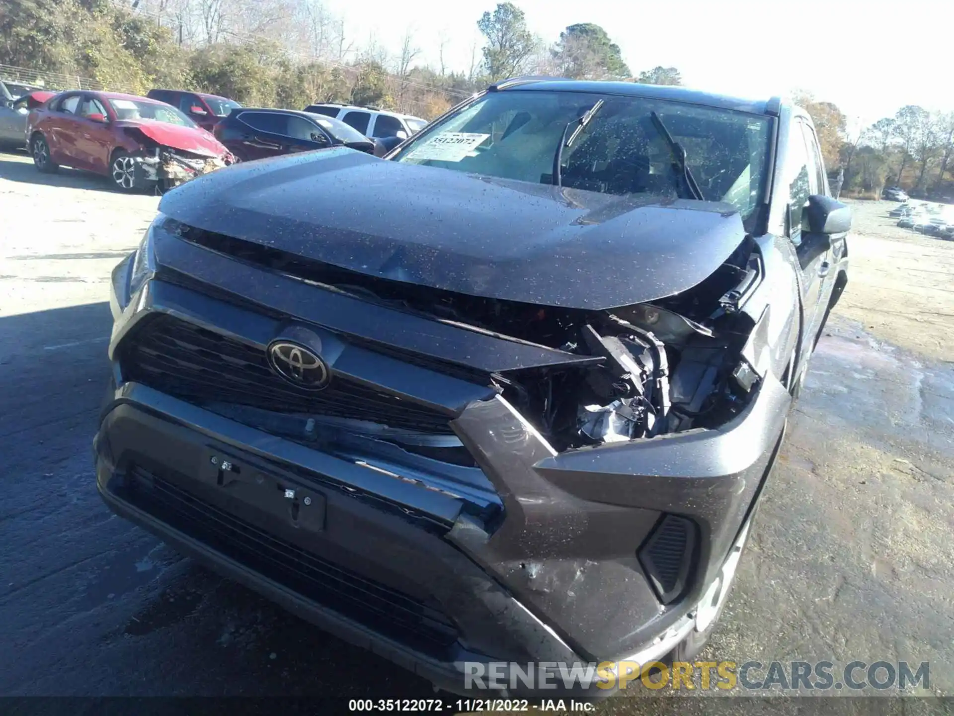 6 Photograph of a damaged car 2T3F1RFV4MC209033 TOYOTA RAV4 2021