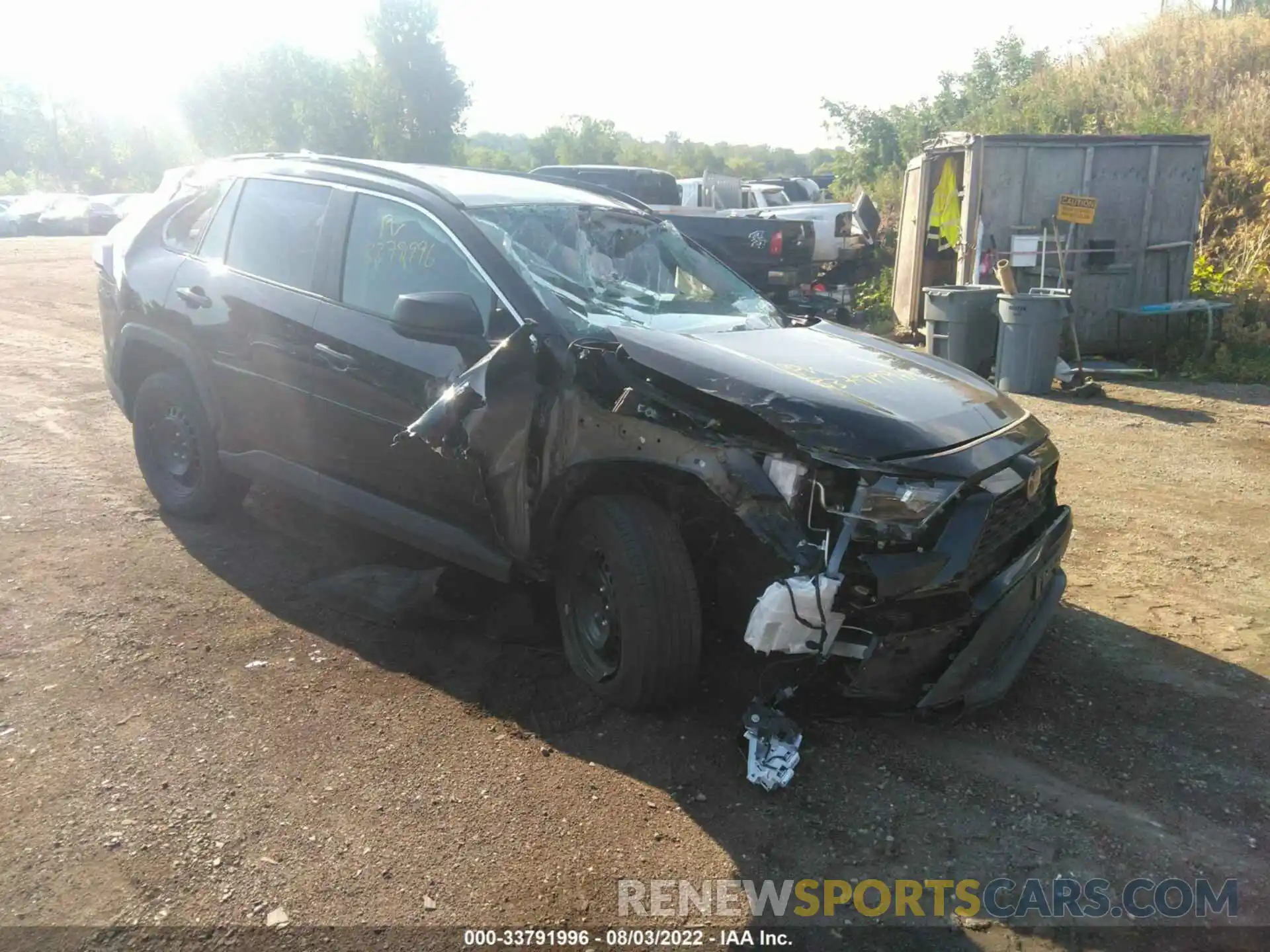 1 Photograph of a damaged car 2T3F1RFV4MC230786 TOYOTA RAV4 2021