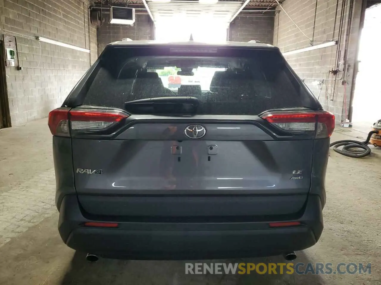 6 Photograph of a damaged car 2T3F1RFV4MC244901 TOYOTA RAV4 2021