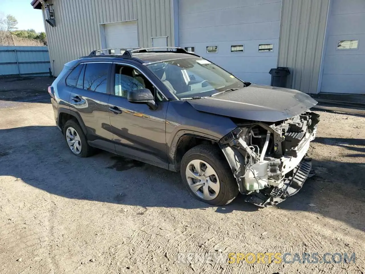 4 Photograph of a damaged car 2T3F1RFV4MW150225 TOYOTA RAV4 2021