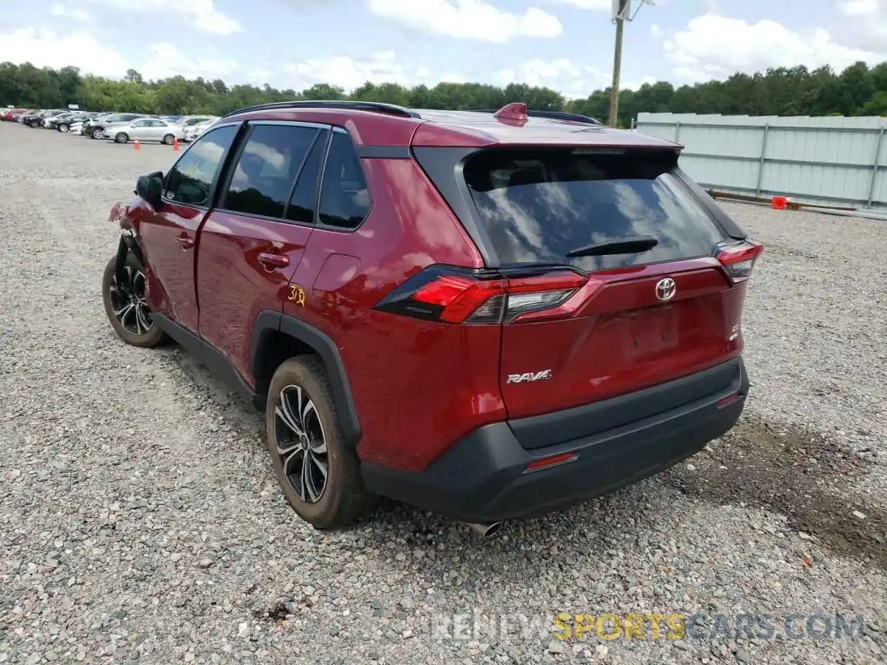 3 Photograph of a damaged car 2T3F1RFV4MW183161 TOYOTA RAV4 2021