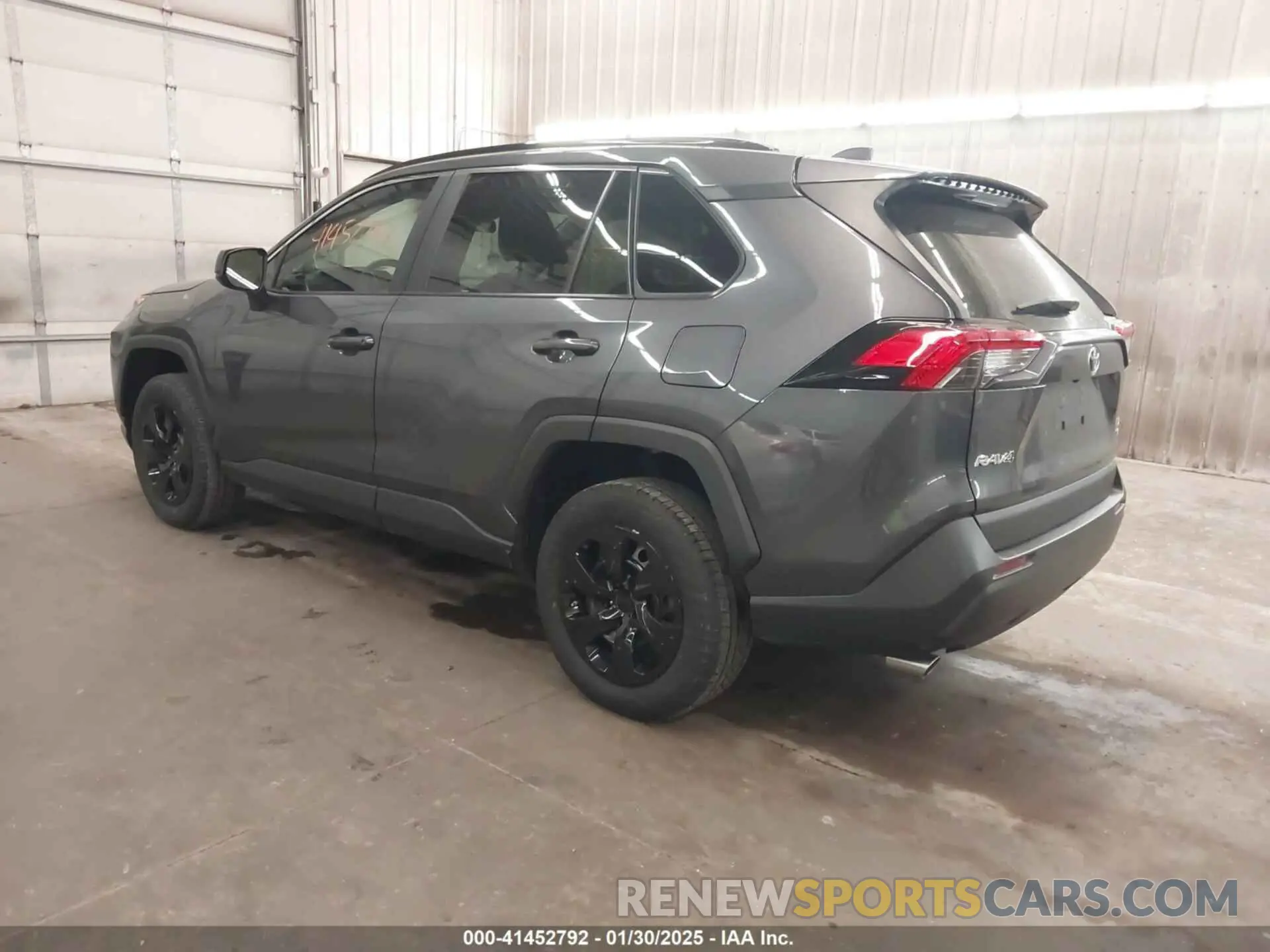 3 Photograph of a damaged car 2T3F1RFV4MW185783 TOYOTA RAV4 2021